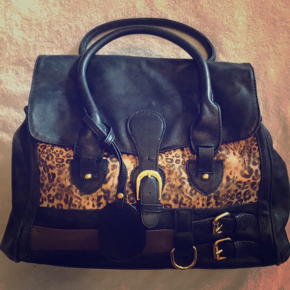 Leopard/faux leather medium Satchel.